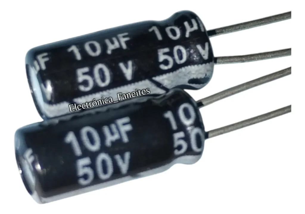 Condensador Electrolítico 10uF 50V (Por Unidad)